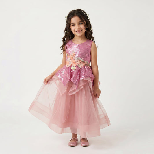 VESTIDO DE NIÑA CON LENTEJUEA Y APLICACIONES EN PECHO