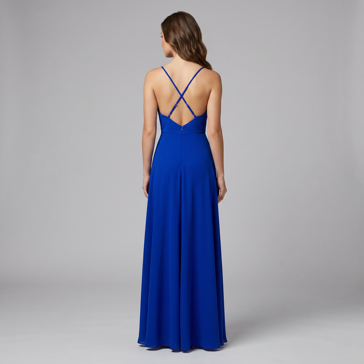 Vestido Azul Rey Vaporoso con Escote Profundo en V, Tirantes Espagueti y Abertura en Pierna Tallas S/M-M/L