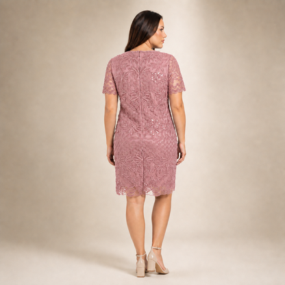 Vestido Corto Cintilla con Bordado