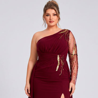 Vestido Asimétrico Tinto Tul Bordado con Sobrefalda
