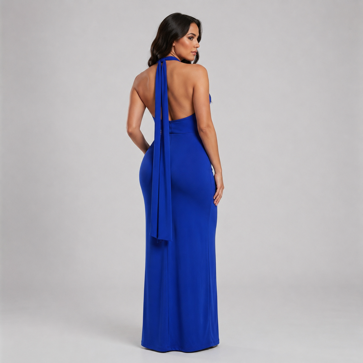 Vestido Halter con Flores 3D y Drapeado | Roco Atelier