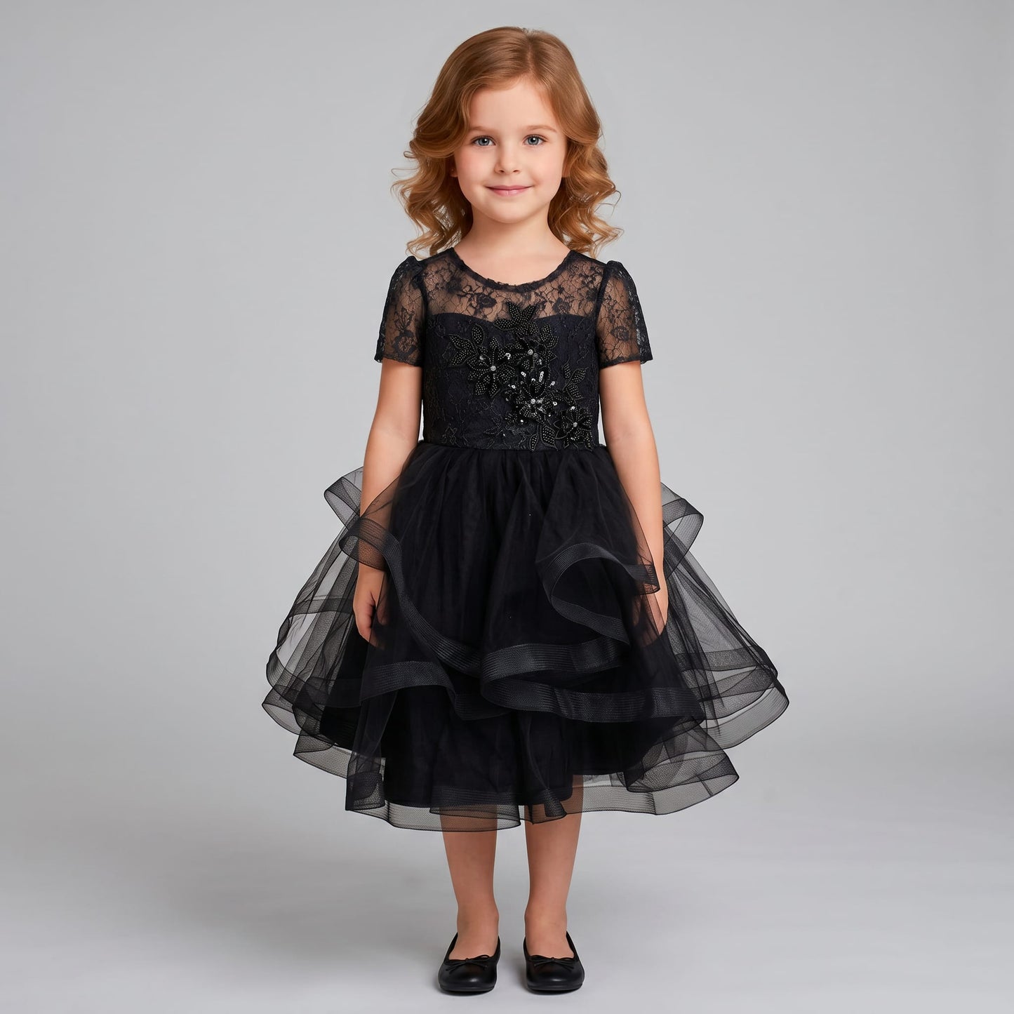 Vestido Infantil Negro con Mangas de Tul y Bordados | Roco Atelier