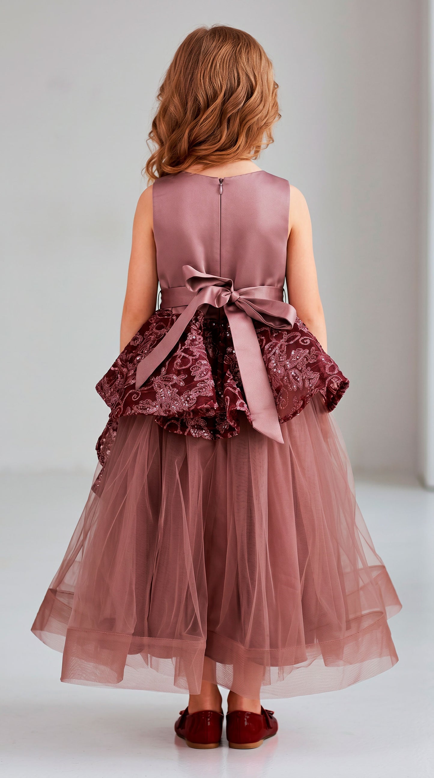Vestido de Tul Mauve con Bordados para Niña Tallas 120-160
